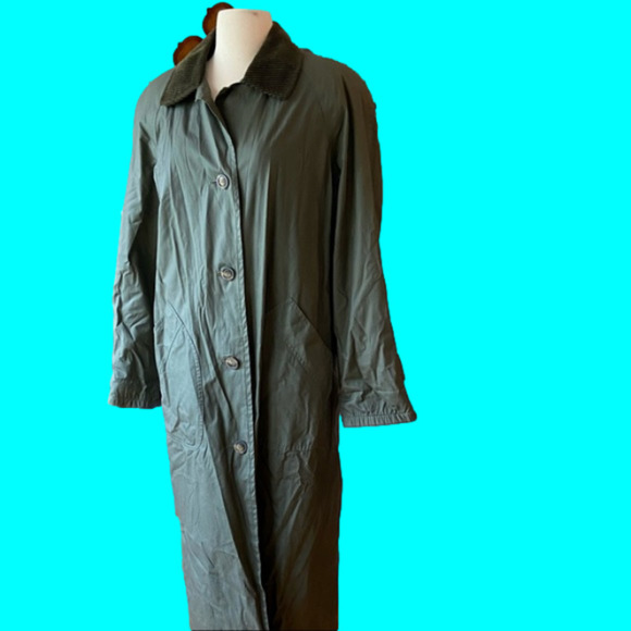 Portrait Fully Lined Winter Rain Coat. Olive Green With Flannel Interior. - Picture 1 of 7